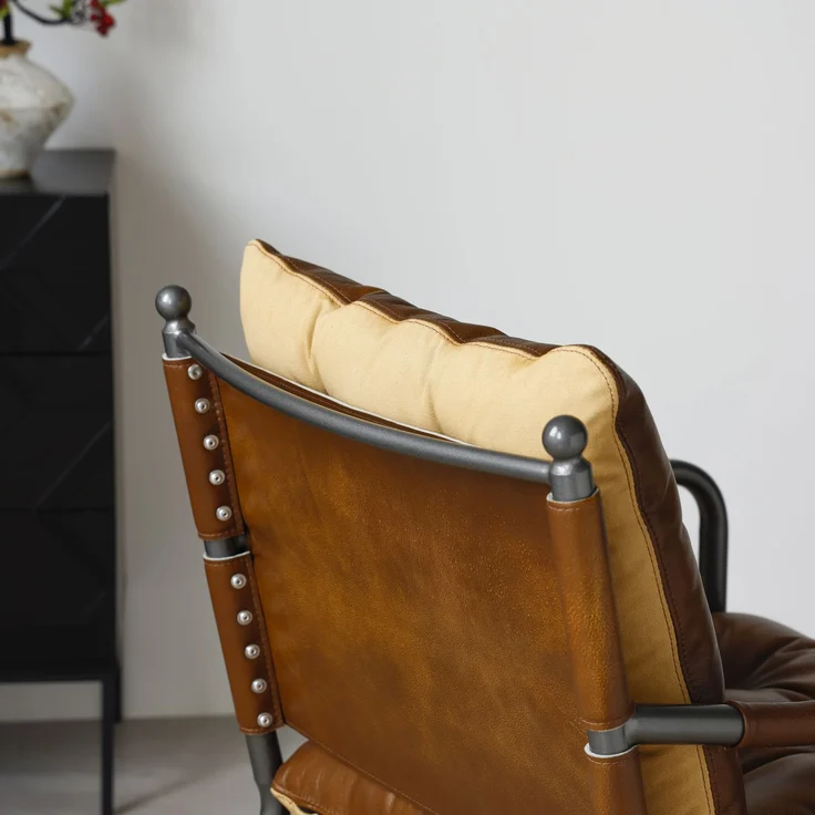 Leder Akzent Stuhl, Mid Century Modern Armstuhl mit schwarzem Metallrahmen, Single Sofa Stuhl für Wohnzimmer Schlafzimmer--Braun--60x62x90cm--YOUDENOVA – Bild 7