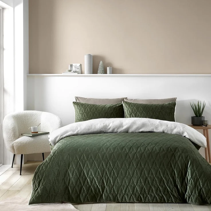 Catherine Lansfield Kuschelig weiches Bettbezug-Set mit Kissenbezügen, Weihnachtsbaum, für Super-King-Size-Bett, Grün