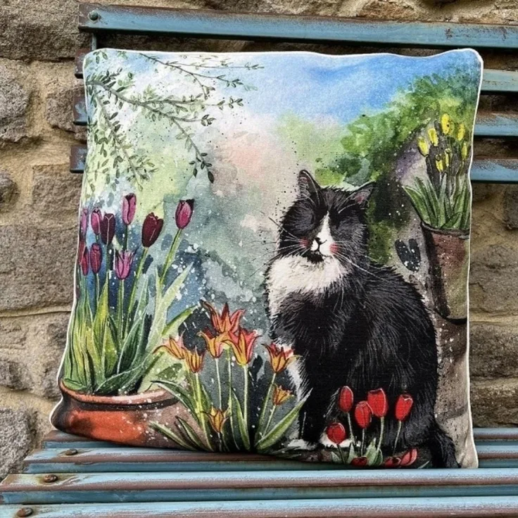 CU60 Kissenbezug mit Katze und Tulpen