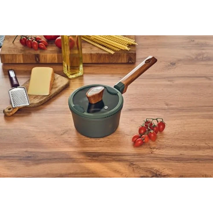 RESTO Kitchenware Kasserolle Sadr, Soßentopf 1,4 l, antihaftbeschichtet, im Geschenkkarton, Aluminiumguss (2-tlg), inkl. Glasdeckel mit Silikonrand und integrierten Abgießlöchern – Bild 7