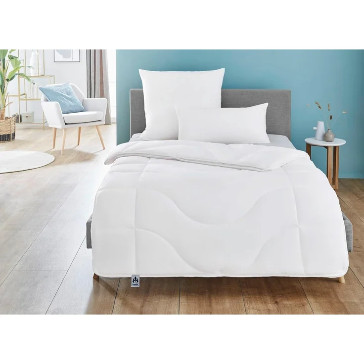 Badenia Bettcomfort Irisette Micro Thermo Winterdecke Steppbett aus weicher und atmungsaktiver Microfaser für den Winter, 135x200 cm – Bild 2
