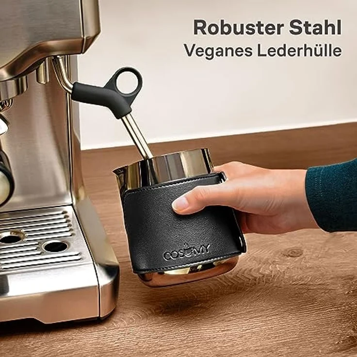 Cosumy Milchkännchen Barista Milchkännchen Edelstahl 500ml mit Lederhülle, 500 l, (Set, 1-St), Griffloses Design - Messskala im Inneren – Bild 5