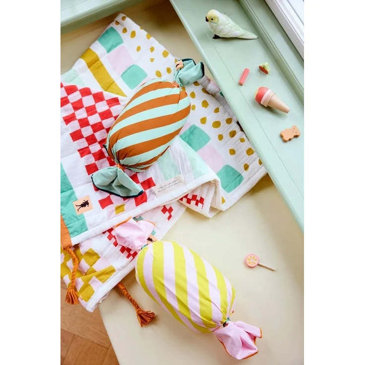Kids Concept Dekokissen Kids Concept – Bonbon-Kissen grün Pippi Langstrumpf – Bild 1