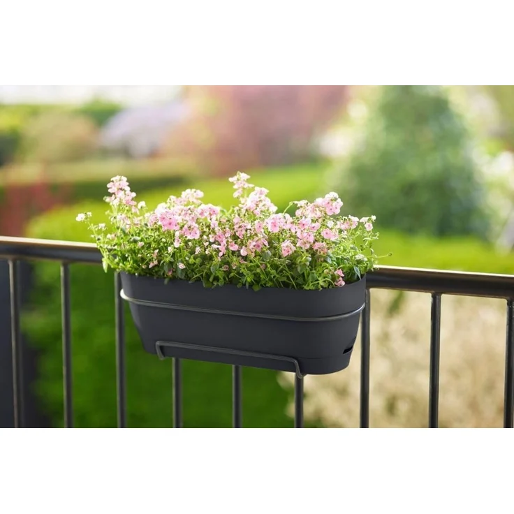 elho Vibia Campana Balkonkasten Allin1 70 mit Wasserreservoir - Übertopf für Balkon - 100% recyceltem Plastik - Ø 70. 4 x H 17. 7 cm - Schwarz/Anthrazit – Bild 9