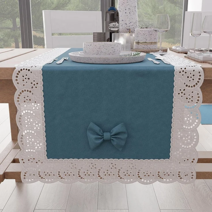 PETTI Artigiani Italiani - Eleganter Tischläufer aus Baumwolle, für Küchentisch, Wohnzimmer, Esszimmer, einfarbige Tischdecken mit Rüschen aus Spitze mit Fransen und Schleifen, 40x140 cm, Avion