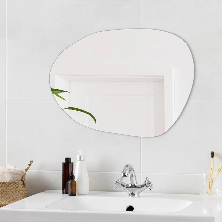 Navaris Wandspiegel Wandspiegel ohne Rahmen - Deko Spiegel 75x55 cm zum Aufhängen (1-St) – Bild 2