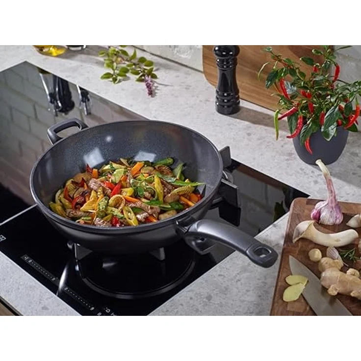 Fissler Wokpfanne Ceratal Orbit Black 32cm – Bild 5