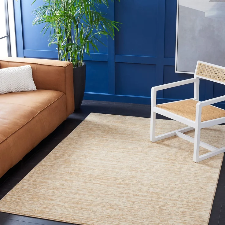 SAFAVIEH Modern Teppich für Wohnzimmer, Esszimmer, Schlafzimmer - Vision Collection, Kurzer Flor, Beige, 155 X 229 cm