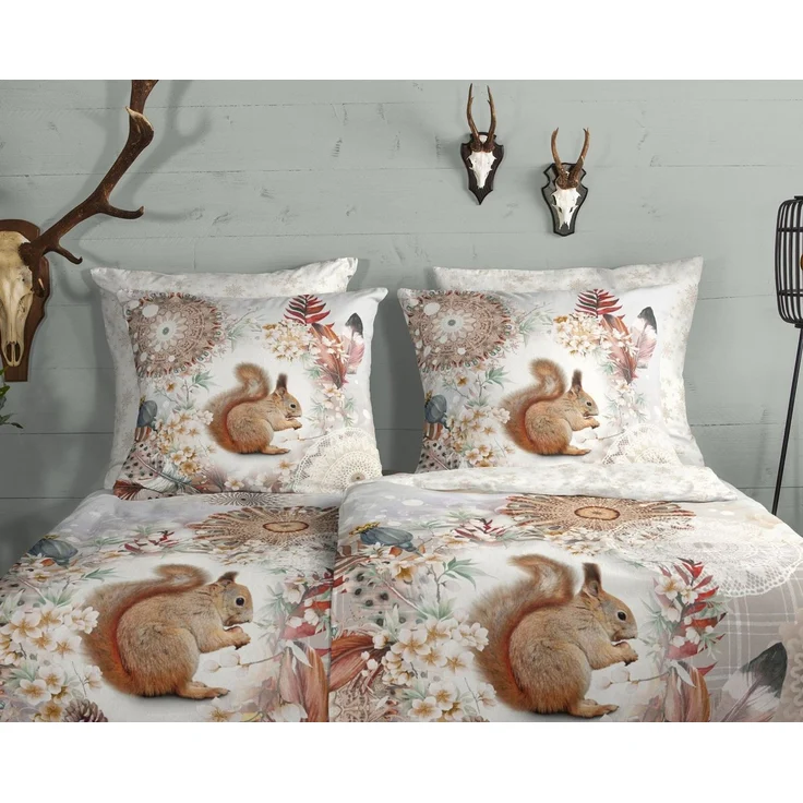 JACK Wendebettwäsche 135x200 cm, Eichhörnchen Kosmos, Flanell, 2 teilig, mit Schneeflocken im Herbst- und Winterdesign – Bild 3