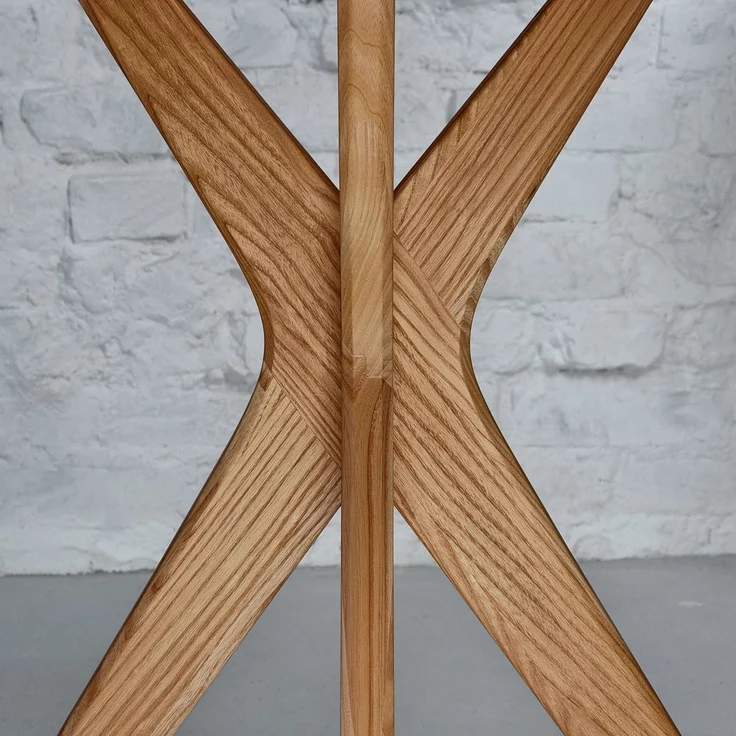 Ragaba runder Esstisch, MDF / Beine aus Massivem Eschenholz in Eiche, Weiß, Ø 80 cm – Bild 6