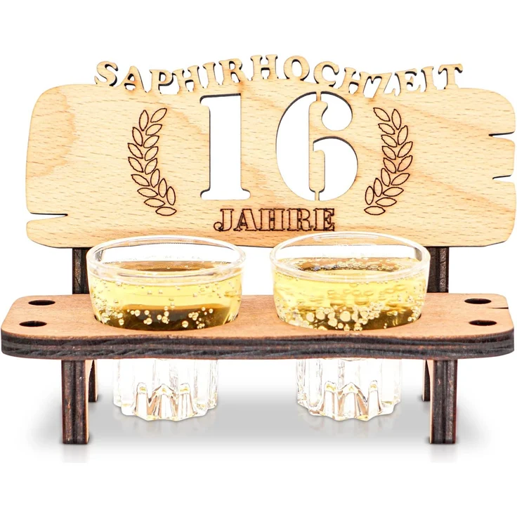 DARO Design - Schnapsbank 16. Hochzeitstag Saphirhochzeit Geschenk Deko für Paare Männer Frauen aus Holz mit Gläsern