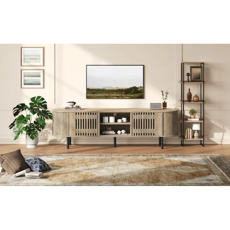 TV-Schrank Lowboard aus MDF mit durchbrochenem Holzdesign & 5 Beinen, für bis zu 65 Zoll, 160x40x47 cm, Naturholz – Bild 2