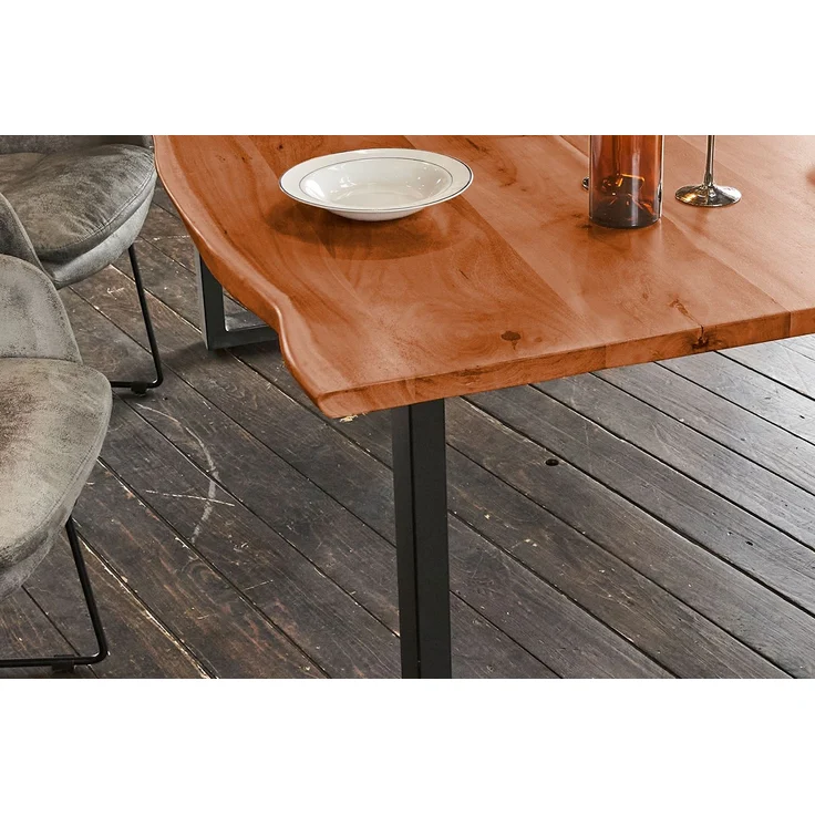 KAWOLA Esstisch LORE Tisch 240x100cm massiv mit Baumkante Nussbaumfarben Fuß schwarz – Bild 5