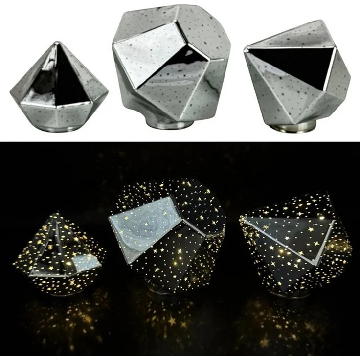 Online-Fuchs LED Dekoobjekt Stimmungslicht - 3 Diamanten aus Glas mit LED-Lichterkette & Timer, Dauerleuchten oder sichter Funkeleffekt, warmweiße LED-Beleuchtung, inklusive praktischer 6-Stunden Timerfunktion – Bild 3
