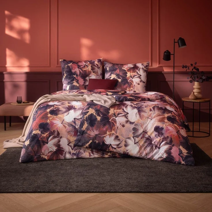 Estella Mako Jersey Bettwäsche 155x220 Pia vino Blütenmeer rot puder 6513-405 – Bild 1