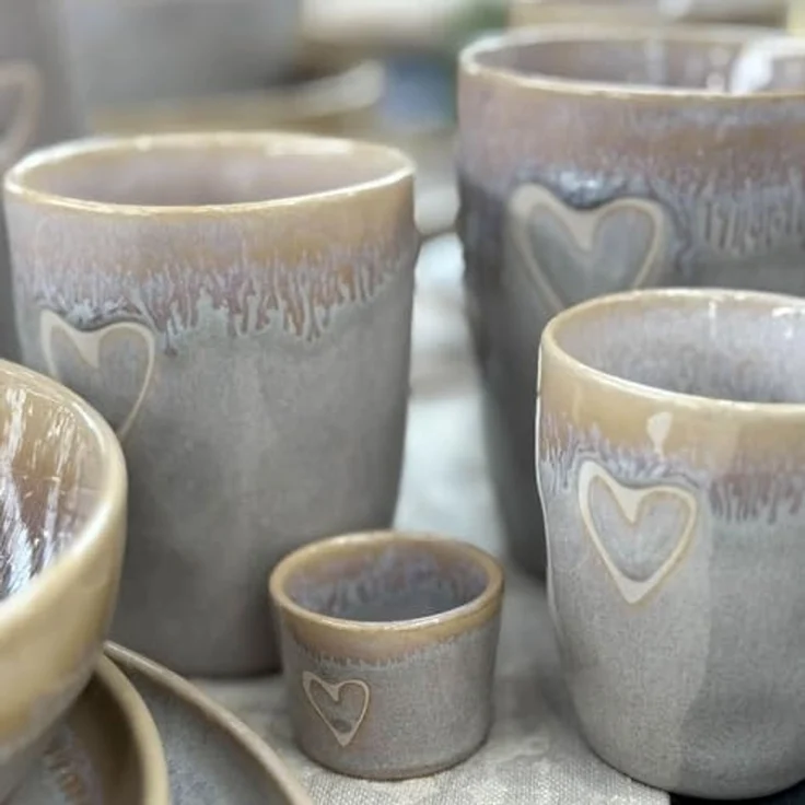 MEA LIVING Tasse MEA living STONEWARE Becher mit Henkel, Motiv "Herz", Stoneware – Bild 7