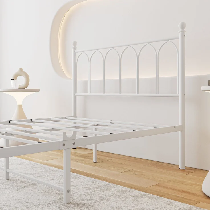 Metallbett 140x200 cm, Weiß, Lattenrost, Stauraum 27 cm, inkl. Aufbewahrungsnetz, rustikal (ohne Matratze) – Bild 8