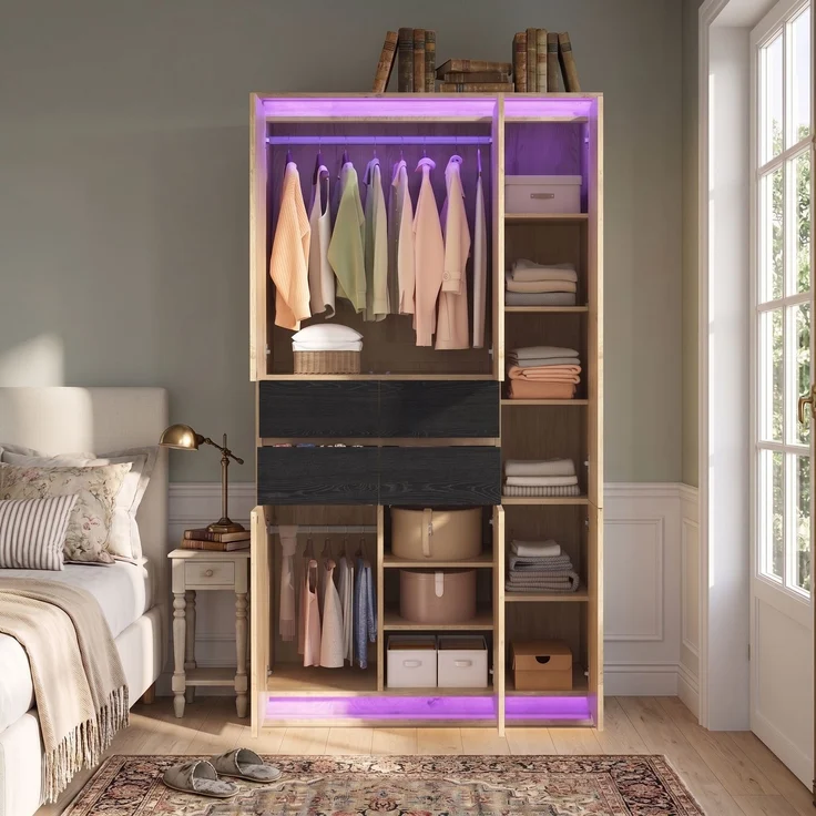 Drehtürenschrank 110 x 47 x 200 cm aus MDF in Eiche-Optik mit Spiegel und LED-Beleuchtung – Bild 1