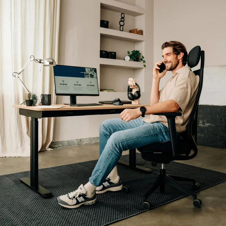 Ergotopia Desktopia One I Elektrisch höhenverstellbarer Schreibtisch I Tischplatte: 120x65cm, Weiß Dekor I Gestell Schwarz I Top Preis-Leistung – Bild 8