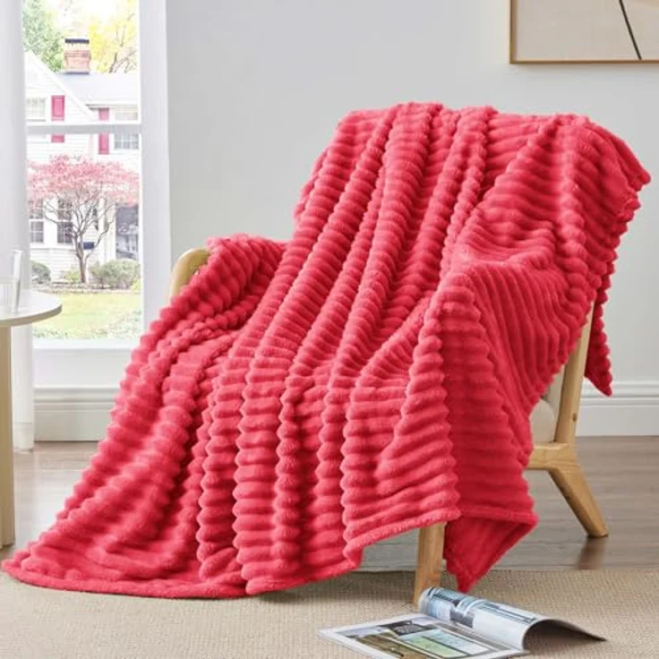 BEDELITE Kuscheldecke Flauschig Decke 150x200 - weiche XL Flanell Decken Rot für Couch, Deko Streifen Cord Fleecedecke als Couch Überwurf für Wohnzimmer, Twin Blanket Wide Use – Bild 8