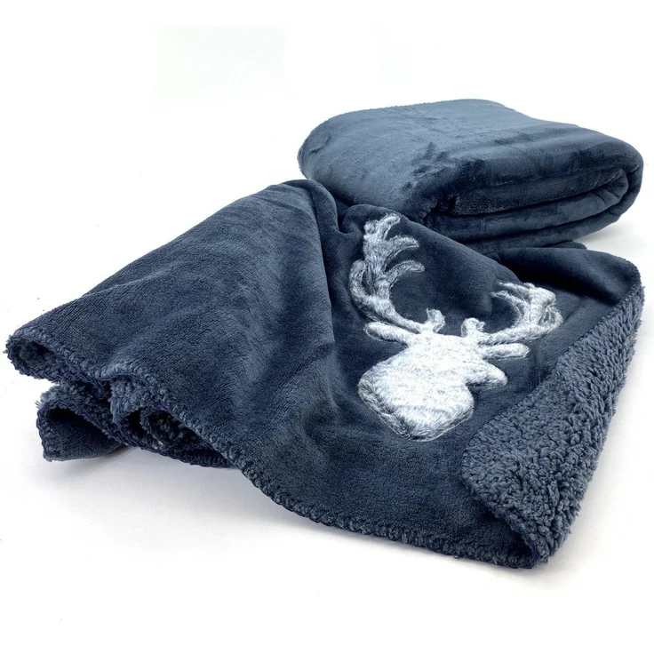 Wohndecke Kuscheldecke Hirsch Fell-Imitat Sofadecke Landhaus, heimtexland, 150x200 I kuschelig weich I warm I flauschig I Chalet Design – Bild 1