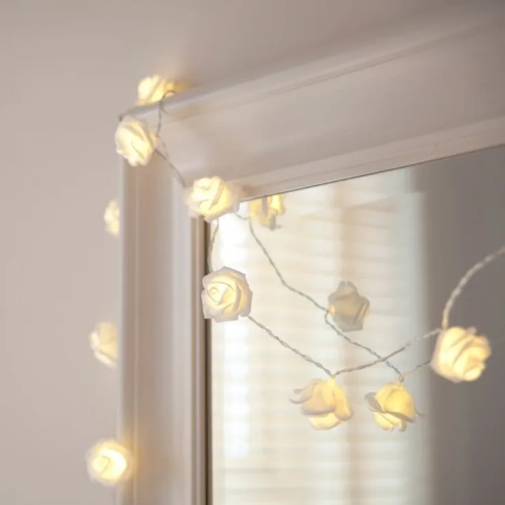 Lights4fun LED-Lichterkette 20er LED Rosen Lichterkette warmweiß batteriebetrieben