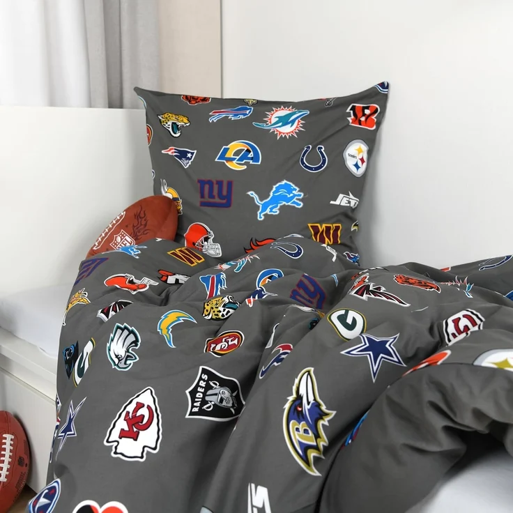 Herding Wendebettwäsche 135x200cm, NFL American Football Logo Sticker Grau, Renforcé, 2 teilig, mit verschiedenen Logos – Bild 7