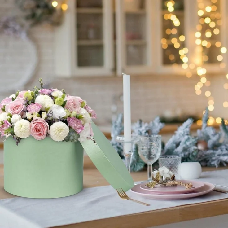 3er Set Runde Blumen-Geschenkboxen mit Deckel in Hellgrün Ø15/17/20cm – Bild 3