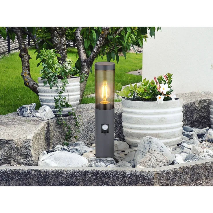 LED Sockelleuchte in Anthrazit & Rauch mit Bewegungsmelder, Höhe 45cm
