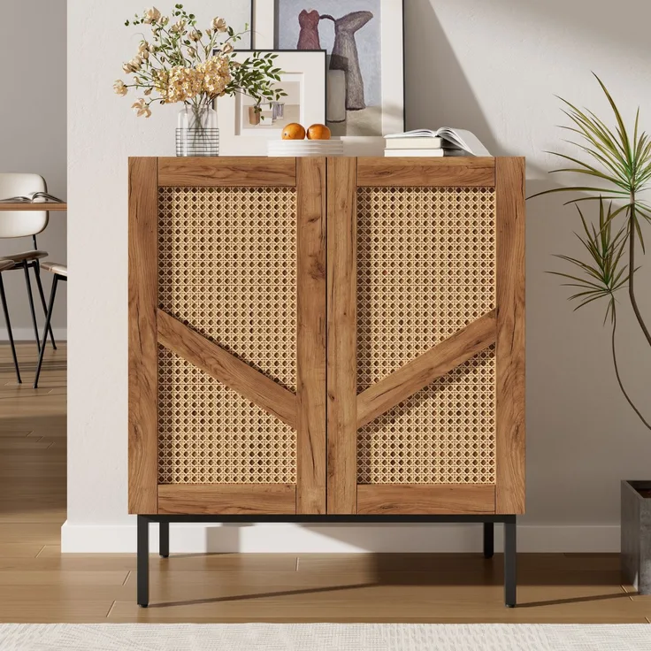 Sideboard 70 x 38,5 x 80 cm in natürlicher Holzoptik mit PE-Rattan-Türen und verstellbaren Einlegeböden