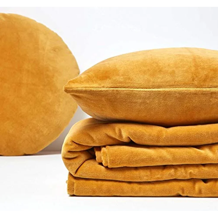 Homescapes Samt-Kuscheldecke, Dunkelgelb, 150x200 cm, Oeko-Tex® zertifiziert, Maschinenwaschbar, Flauschige Wohndecke mit Baumwoll-Oberfläche – Bild 5