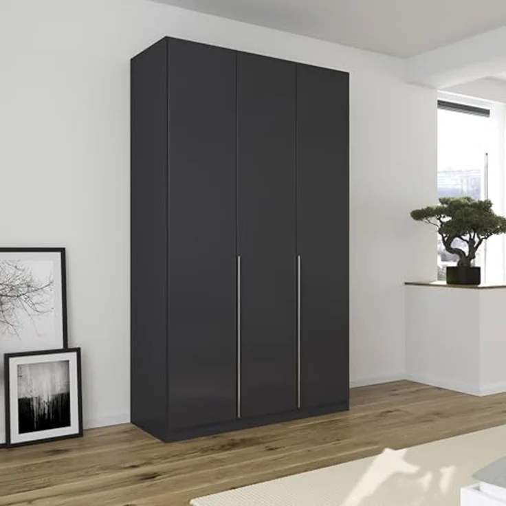Rauch Möbel Alabama, Kleiderschrank für Schlafzimmer, Kinderzimmer, Wohnzimmer, Garderobe, Flur, 3-türig, mit Zubehör Basic, Farbe Grau metallic, Schwarz, Breite 136 cm – Bild 2