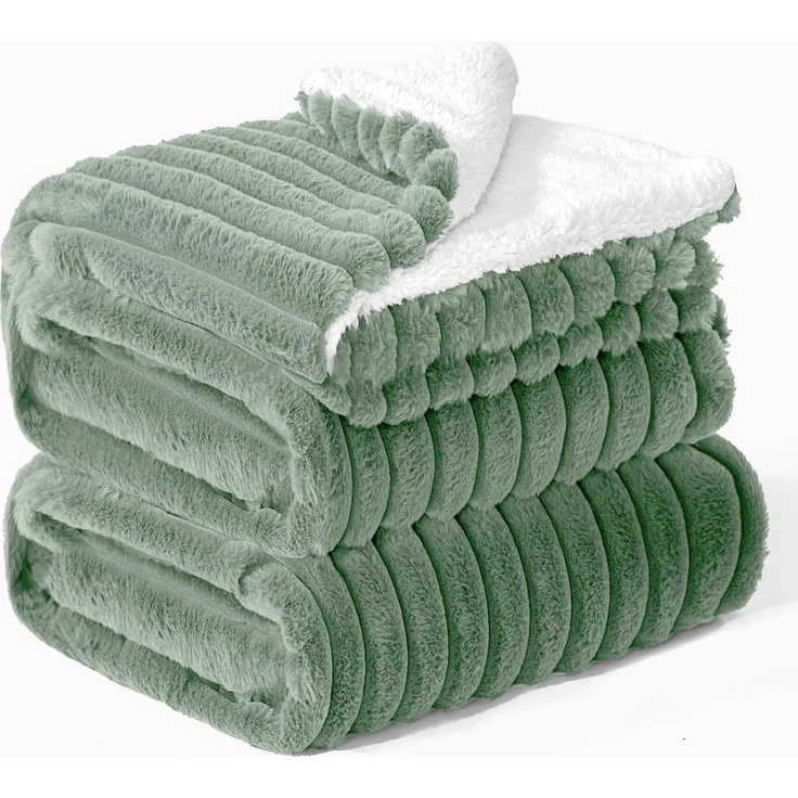 BEDELITE Kuscheldecke Flauschig Decke Groß - Dicke XXL Sherpa Decken Grün 220x240 für Bett, warme Cord Kuscheldecken Salbeigrün weiche Fleecedecke Wohndecke als Tagesdecke für Schlafzimmer – Bild 1