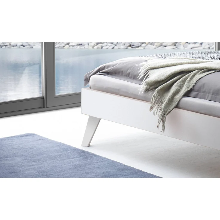 Hasena Bett Ancona Weiß mit schlanken Füßen 120x210 cm, Komforthöhe 25 cm MDF weiss deckend – Trento – Bild 4