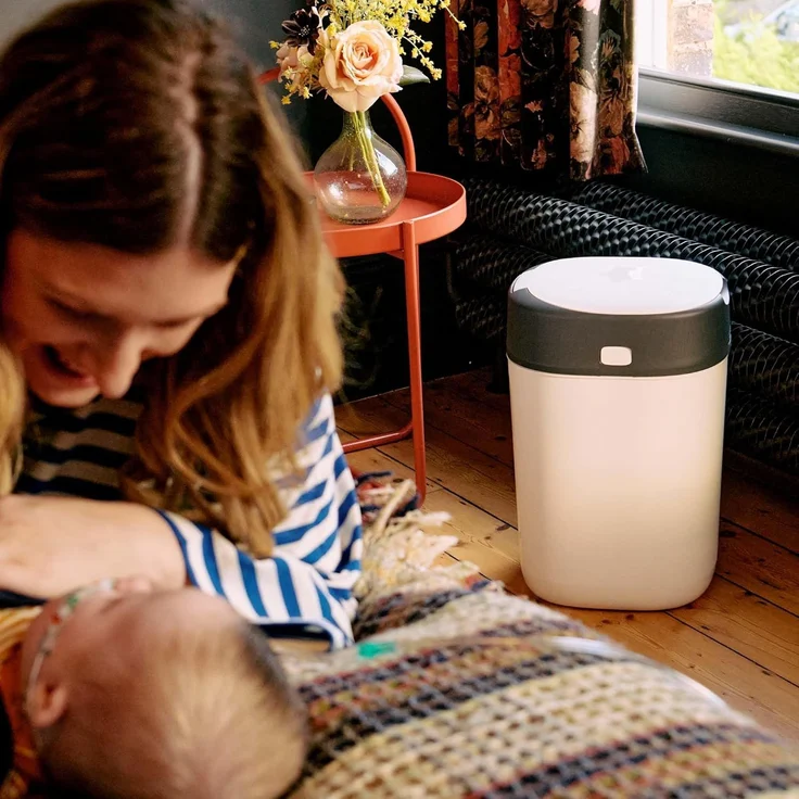 Tommee Tippee Twist and Click Advanced Windeleimer mit 2 Nachfüllkassetten, garantierter Geruchs- und Keimschutz, großes Fassungsvermögen (Verpackung kann variieren) – Bild 2