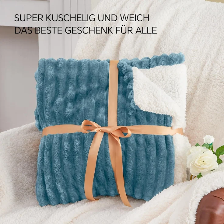 BEDELITE Kuscheldecke Flauschig Decke Klein - Dicke Sherpa Decken Blau 125x150 für Sofa, warme Cord Kuscheldecken Hellblau weiche Fleecedecke Wohndecke als Sofaüberwurf für Wohnzimmer – Bild 7