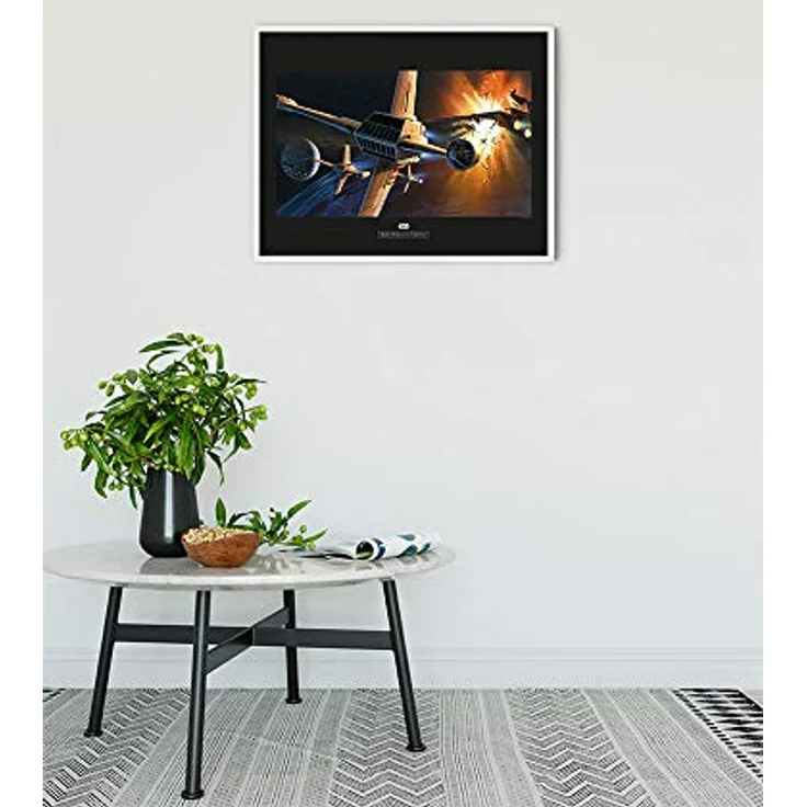 Komar Wandbild Star Wars Classic RMQ Endor Orbit War, Kunstdruck 50x40 cm, für Kinderzimmer und Jugendzimmer, kein Rahmen, hochwertiger Druck auf seidenmattem Fotopapier – Bild 2