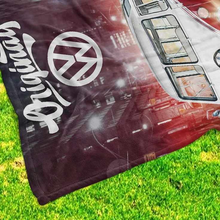 Wohndecke VW Volkswagen Bulli T1 Decke 087-B Rot 130x170 cm Kuscheldecke, BERONAGE, passend zur Bettwäsche, ideal für Sofa, Couch, Bett, Auto – Bild 4