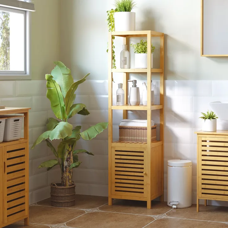 Badschrank 36 x 33 x 140 cm aus Bambus, 3 offene Fächer und Lamellentür