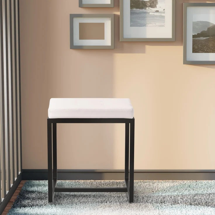 CLP Sitzhocker Barci mit Polsterung und schwarzem Eisengestell,weiß Kunstleder – Bild 3