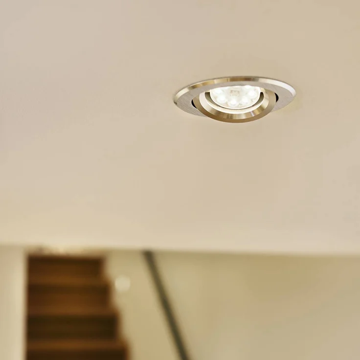 Philips GU10 PAR16 LED-Reflektor 3,5W, warmweiß 2.700 K, nicht dimmbar, 36° Abstrahlwinkel
