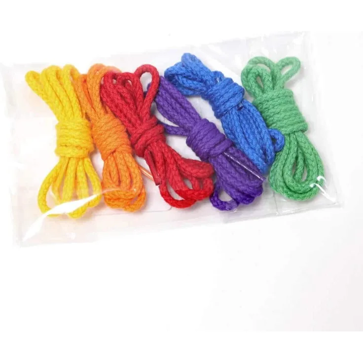Regenbogen Schnüre zum Fädeln | GRIMM'S