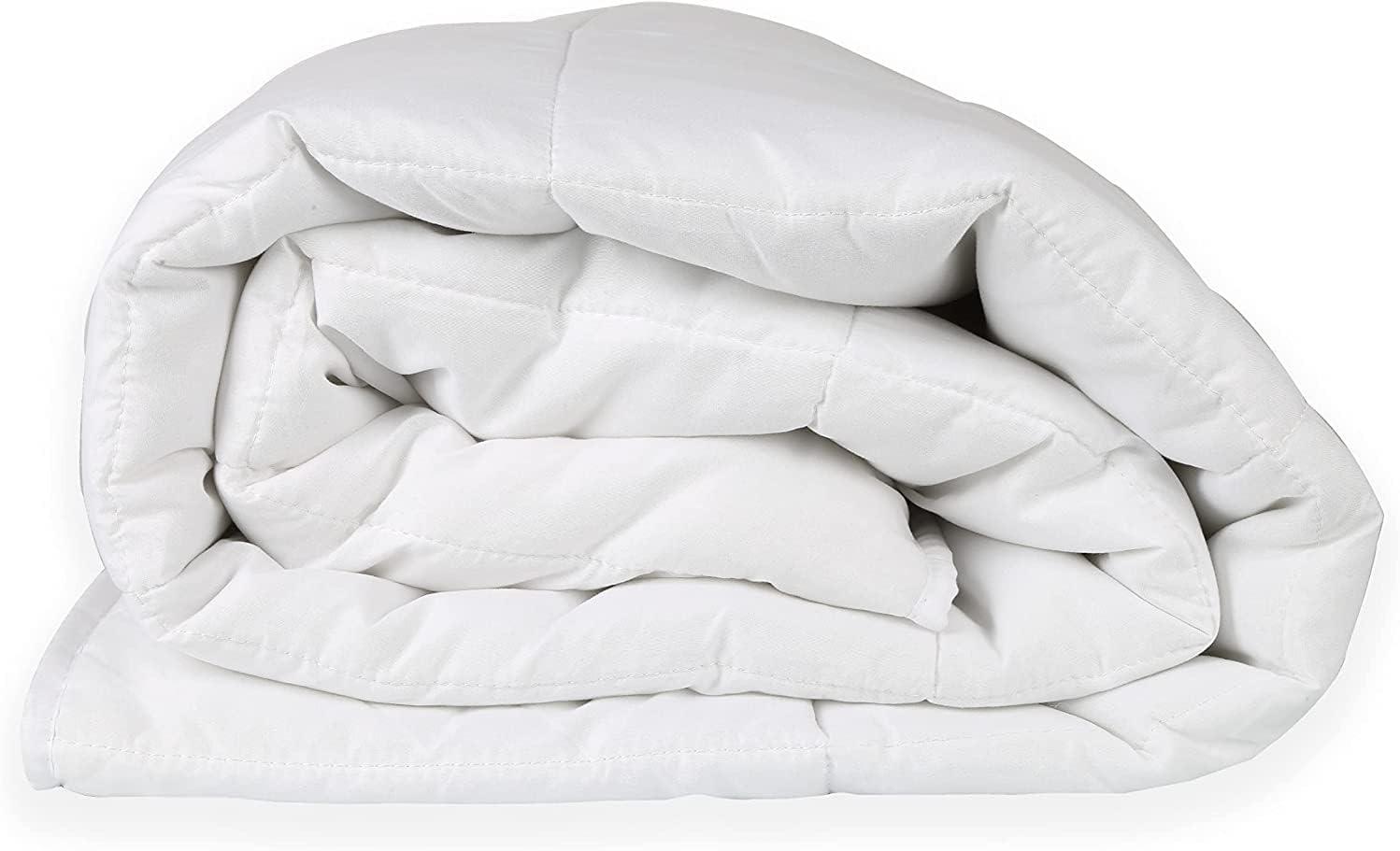 Komfortec Bettdecke 240x220 cm Ganzjahresdecke, warme Bettdecke für Allergiker, Decke