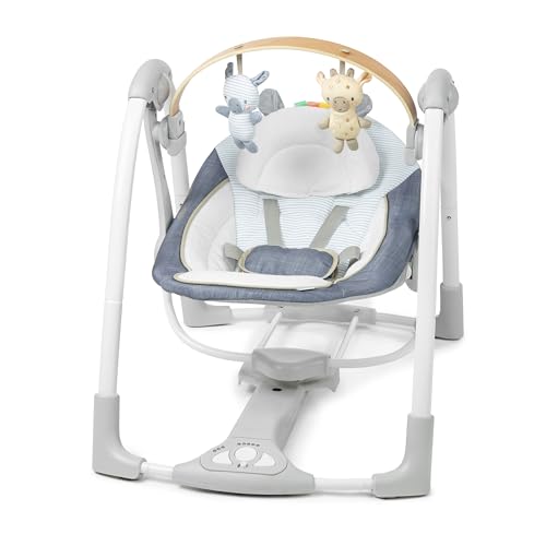 Ingenuity Swing 'n Go Babyschaukel & Babywippe Chambray mit Spielbogen, 5-Punkt-Sicherheitsgurt, 5 Schaukelgeschwindigkeiten, 8 Melodien, WhisperQuiet-Technologie