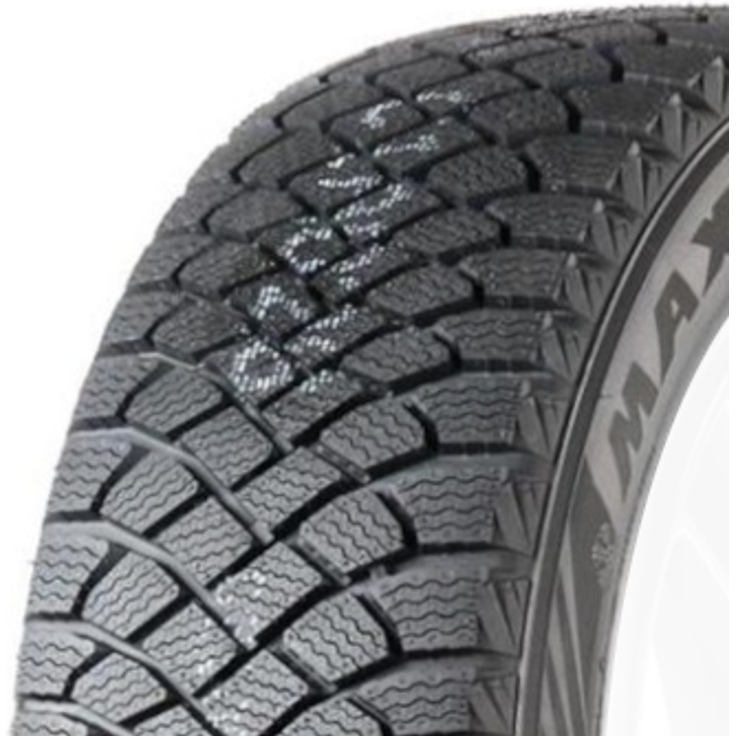 Maxxis Premitra Ice 5 SP5 205/55R17 95 T