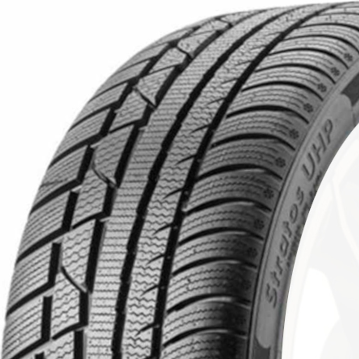 Star Performer Stratos UHP 225/40R18 92 V