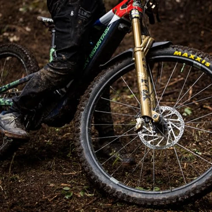 Maxxis Dissector, Veloreifen (29 x 2.40, 61-622) für DH- und Trail-Einsatz, hoher Grip und schnelles Rollverhalten – Bild 7