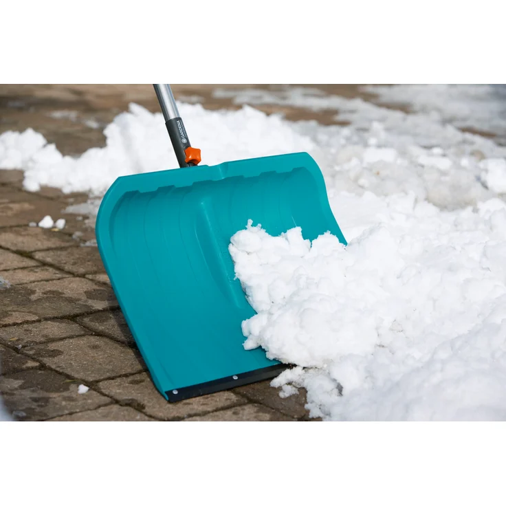GARDENA Combisystem-Schneeschieber KST 50 (3241-20) Schneeschaufel, abriebfeste Kunststoffkante, leichtes Kunststoffblatt, bis -40°C kälteschlagfest, Arbeitsbreite 50 cm – Bild 5