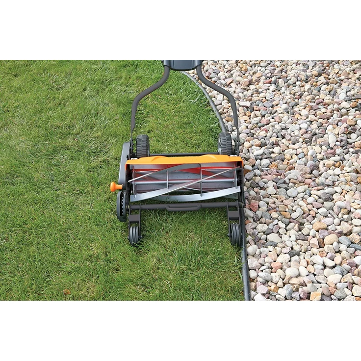 Fiskars Spindelmäher, Rasenmäher mit berührungslosem Schneidesystem, Schnittbreite: 46 cm, StaySharp Max, Schwarz-Orange-Silber, 1000591 – Bild 6
