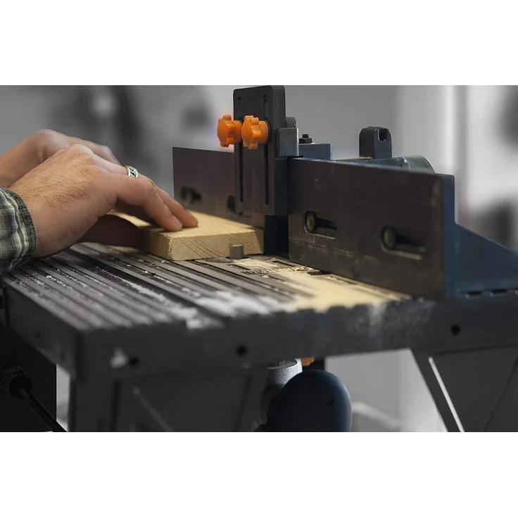 FERM Oberfräsentisch - Mit Staubsaugeranschluss -Verstellbare Winkelführung - Universal: für Oberfräser mit Standfuß bis 162 mm – Bild 6